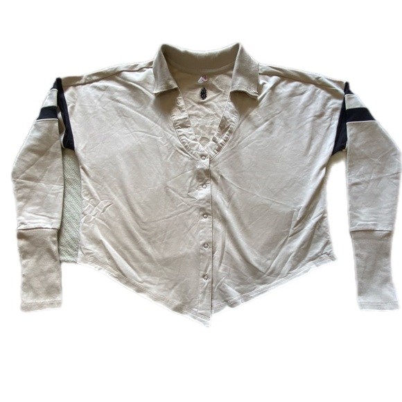 Free People Movement Quinn Layer
Jacket Size Xs - Picture 9 of 14